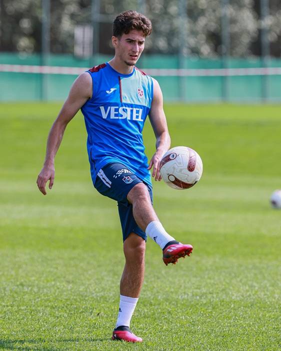 Trabzonspor Lig’in 8. haftasında deplasmanda oynayacağı  Adana Demirspor maçı hazırlıklarına başladı 8